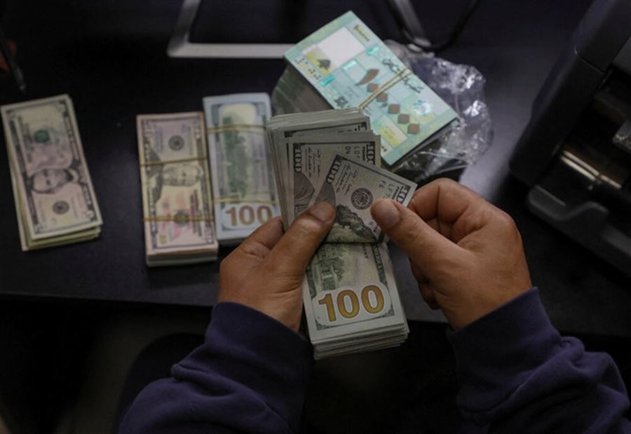 معادلتان في تعديل التعميم 158... هل يخدم المودعين؟