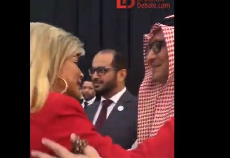 بالفيديو: موقف طريف بين شدياق والسفير السعودي