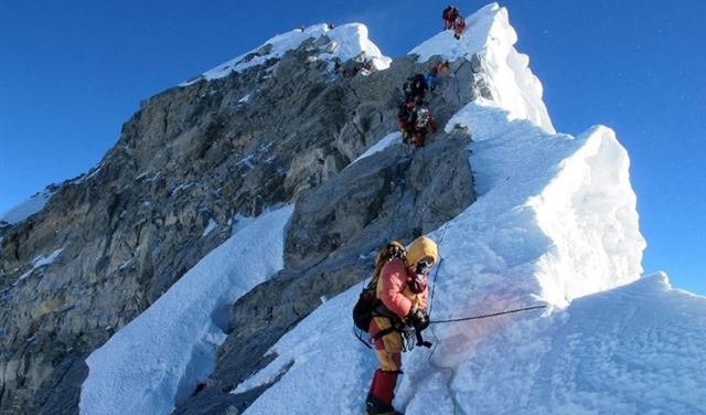 من الآن فصاعدا.. لن يكون بالإمكان الوصول إلى قمة إيفرست من الآن فصاعدا.. لن يكون بالإمكان الوصول إلى قمة إيفرست