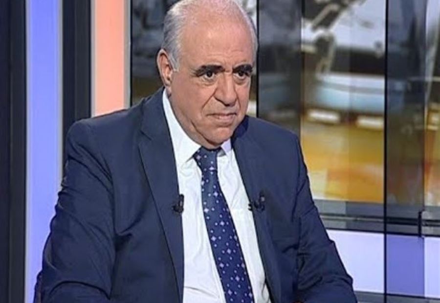 نقيب المحررين يستذكر تويني