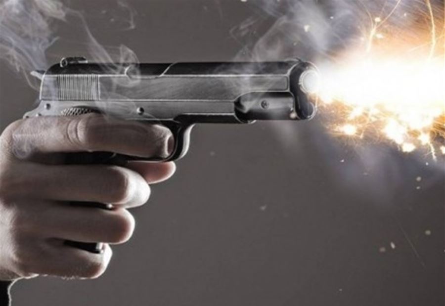 ضيف ثقيل! ضيف ثقيل!