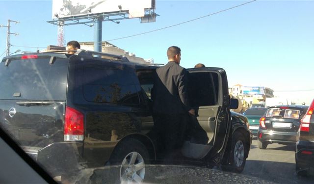 مرافقو الوزير.. سوريون؟ مرافقو الوزير.. سوريون؟