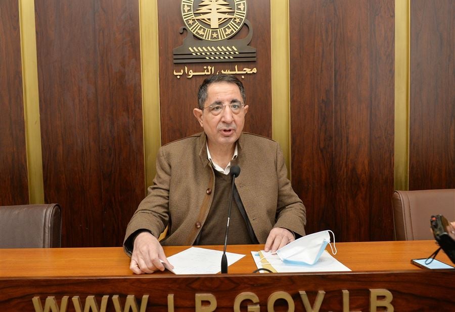 "دليل عدم الثقة"... الحاج حسن يتحدّث عن "مشروع الترانسفير"