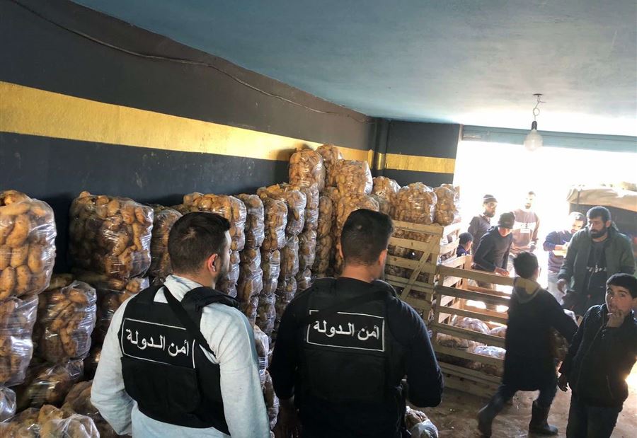 من سوريا... "أمن الدولة" تصادر أطنان من البطاطا المهرّبة
