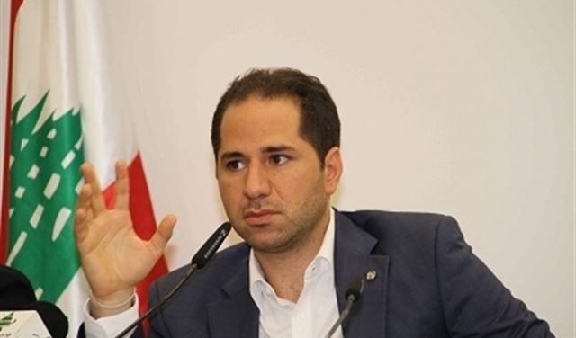 الجميّل: يبدو أنّ الخطيب اخترع البارود 