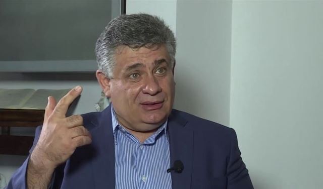 ضو: فكروا جيداً قبل أن تنتخبوا