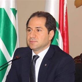 الجميل للبشير وداني شمعون: قضيّتكم ليست للمساومة 