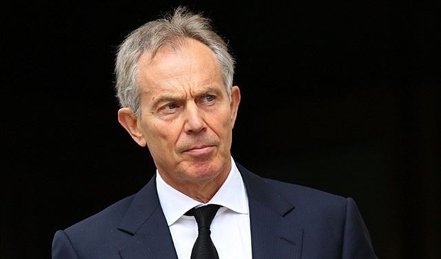 بلير يعود إلى الحياة السياسية 