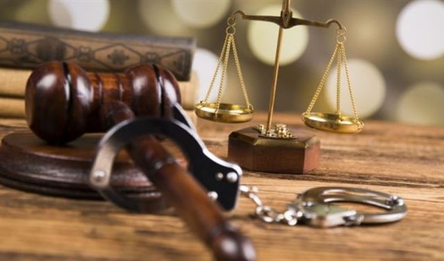 صدور قرارين اتهاميين بحق سوريين اثنين