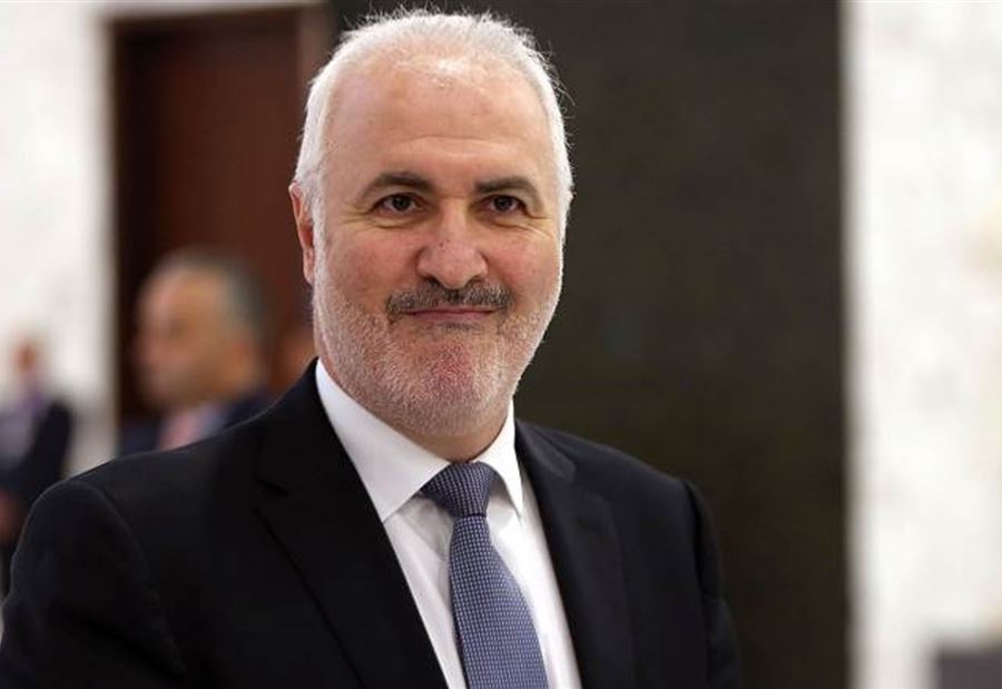 عزيز: شفطتوا من "الحاكم" 10 آلاف مليار ليرة