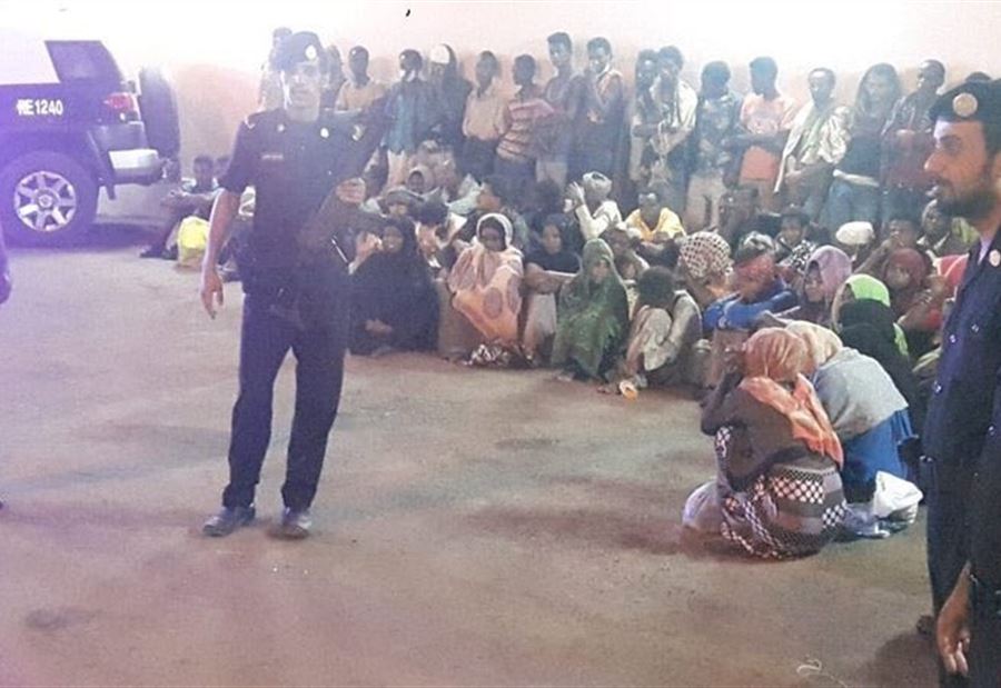 مجهولون يختطفون عشرات الرجال والنساء بالسعودية مجهولون يختطفون عشرات الرجال والنساء بالسعودية