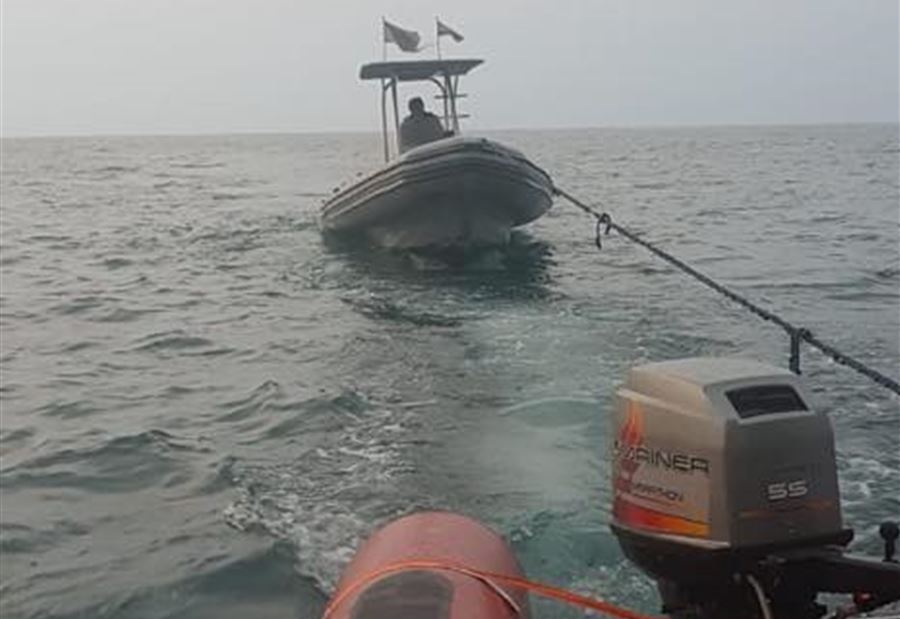 إنقاذ زورق سياحي في كسروان