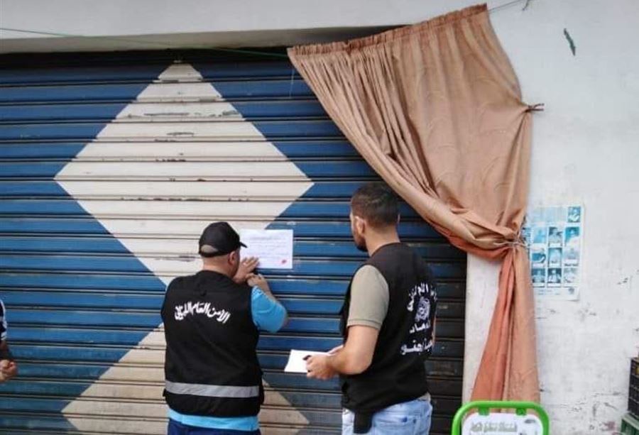 سوريون مخالفون.. والاجهزة الامنية بالمرصاد