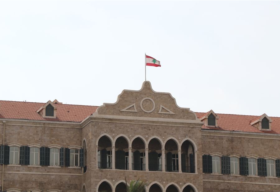 حدود صلاحيات حكومة تصريف الأعمال... مفاجأة دستورية تتيح لها هذا الامر