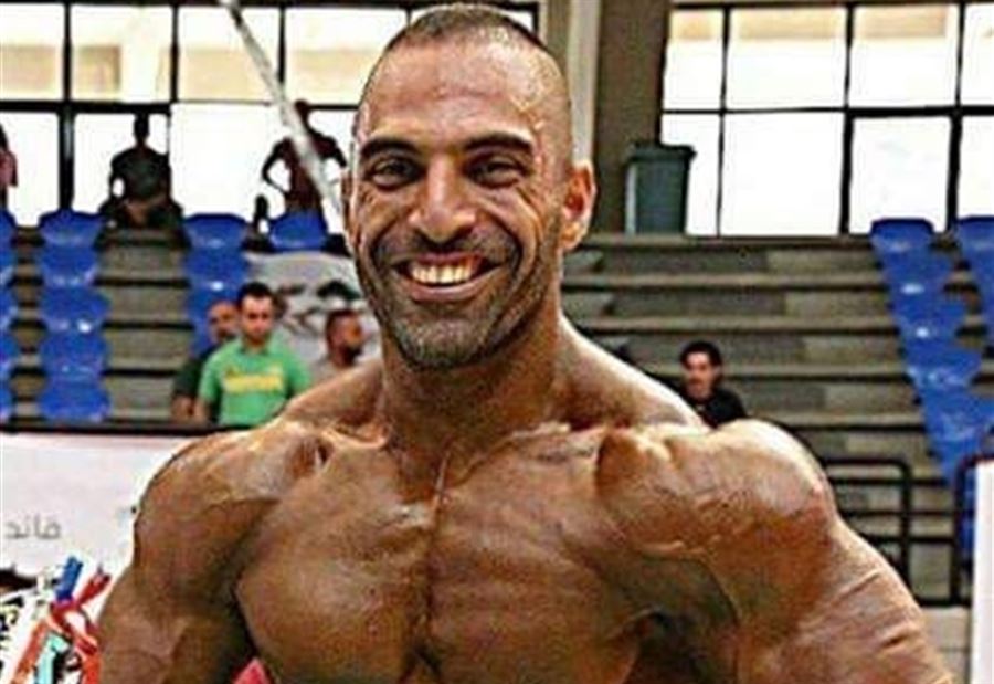 البطل عرابي مُستعد لبطولة الإتحاد الدولي لكمال الأجسام