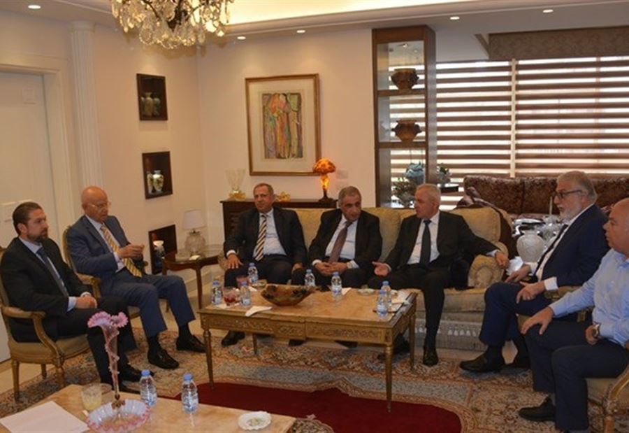 "السنّة المستقلّون" للحريري: "لو برمت السند والهند" لن نتنازل
