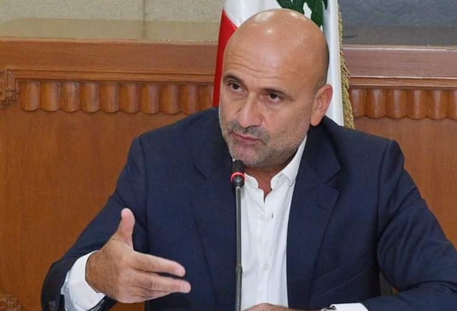أبي رميا يتحدّثُ عن "أخبار غير مطمئنة على جبهة كورونا" 