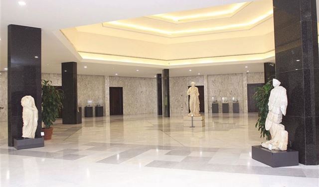 الجنرال يسترجع قصر بعبدا.. و"حزب الله" أدى قسطه للعلى