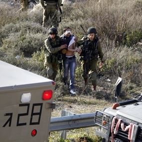 الجيش الإسرائيلي يعتقل 18 فلسطينيًا في الضفة الغربية الجيش الإسرائيلي يعتقل 18 فلسطينيًا في الضفة الغربية