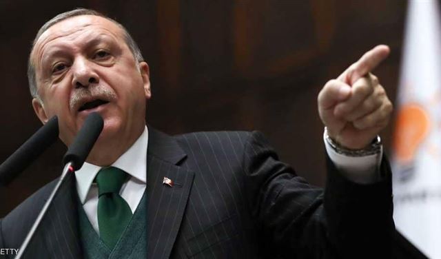 أردوغان يشكو "مؤامرات أميركية" ضد تركيا