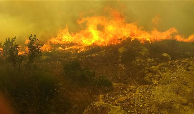 حرائق هائلة في خراج بلدات جنوبية