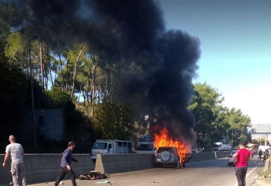غارة إسرائيلية تستهدف دراجة نارية قرب آثار صور غارة إسرائيلية تستهدف دراجة نارية قرب آثار صور