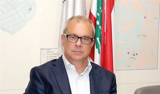 لكنيسة الارثوذكسية تكرم اسعد نكد لوفائه مع كبار السن 
