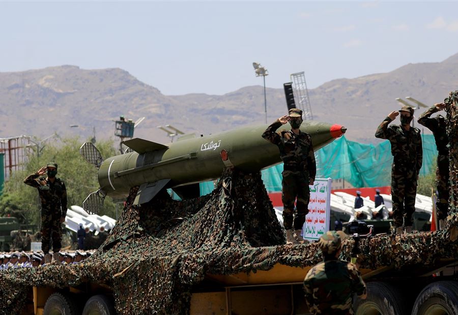 ردًا على "العدوان"... الحوثيون يعلنون إستهداف "ترومان" الأميركية 