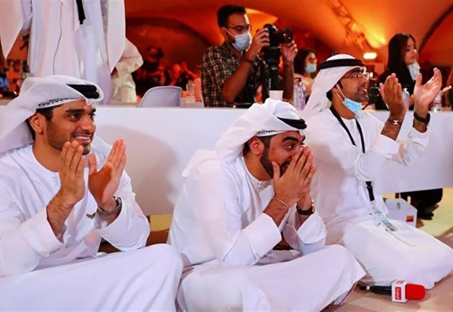 بالفيديو: "مسبار الأمل" الإماراتي يهبط على سطح المريخ