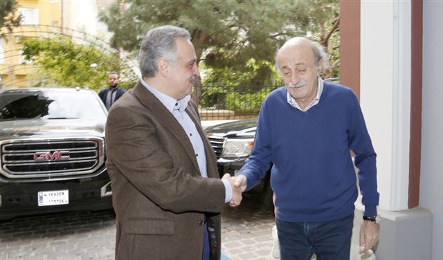 فتور بين إرسلان وجنبلاط!