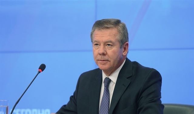 روسيا تحضر لقمة عباس نتنياهو في موسكو روسيا تحضر لقمة عباس نتنياهو في موسكو