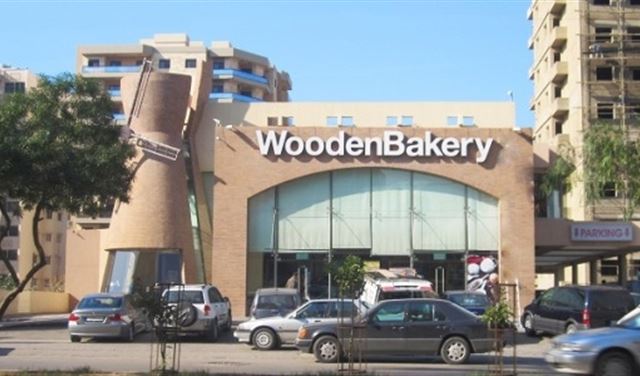 بالصور: حريق في أفران wooden bakery بطرابلس