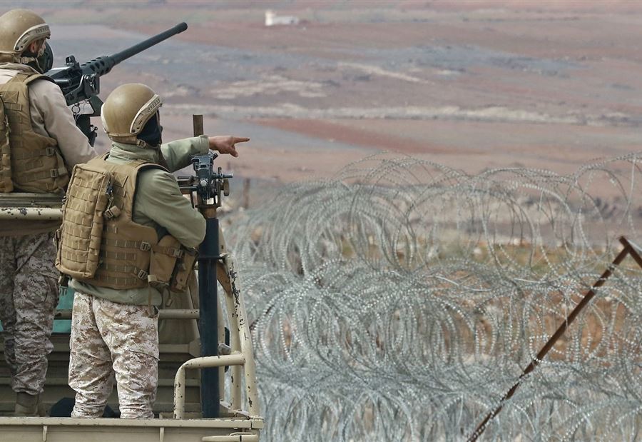حاولوا تسلّل الحدود... إشتباكات "عنيفة" بين الجيش الأردني ومهرّبين!