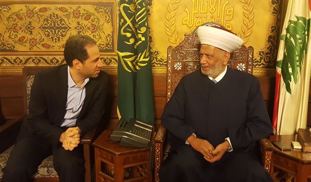 الجميل: أبواب الكتائب مفتوحة لكل الطوائف