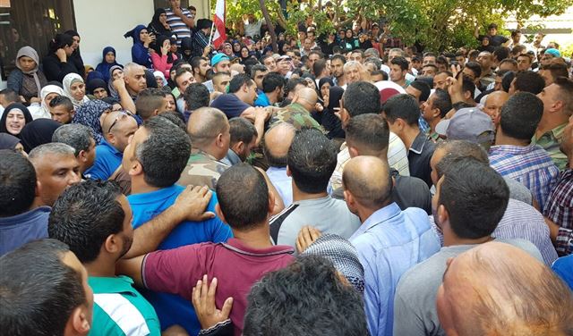عكّار "أم الشهداء" تشيّع الجندي الشديد! 