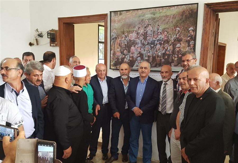 هدية من أبو الحسن الى "نابشي القبور"