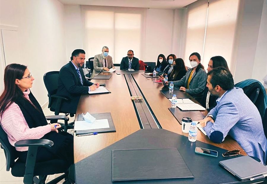 "لتأمين القمح"... توقيعٌ من وزير الإقتصاد