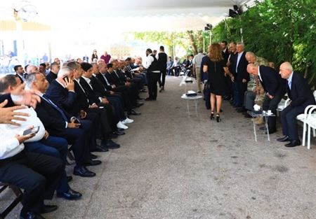 قصر إهدن استقبل معزين بروبير فرنجية 