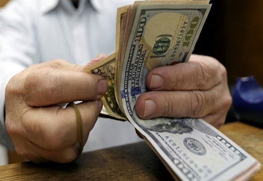 صرّافون غير شرعيين بقبضة "الأمن العام"