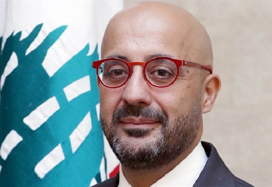 ماذا قال وزير البيئة عن امكانية استقالة الحكومة؟