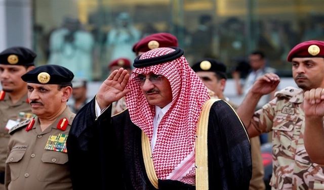 السعودية تجمد حسابات الأمير محمد بن نايف المصرفية