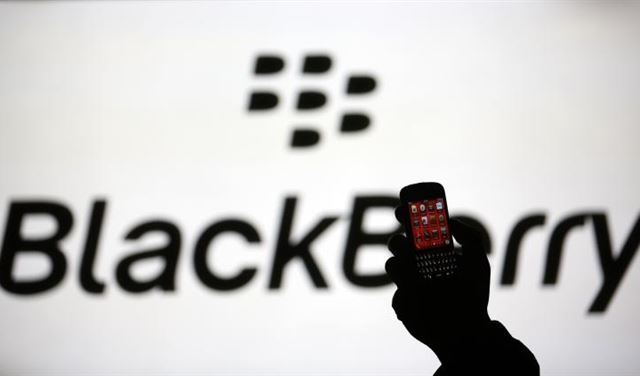 "بلاك بيري" تطلق تطبيقات لكل هواتف "أندرويد"