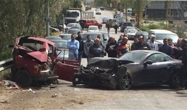 بالصورة: قتيل وجريح بحادث سير مروع في البترون بالصورة: قتيل وجريح بحادث سير مروع في البترون