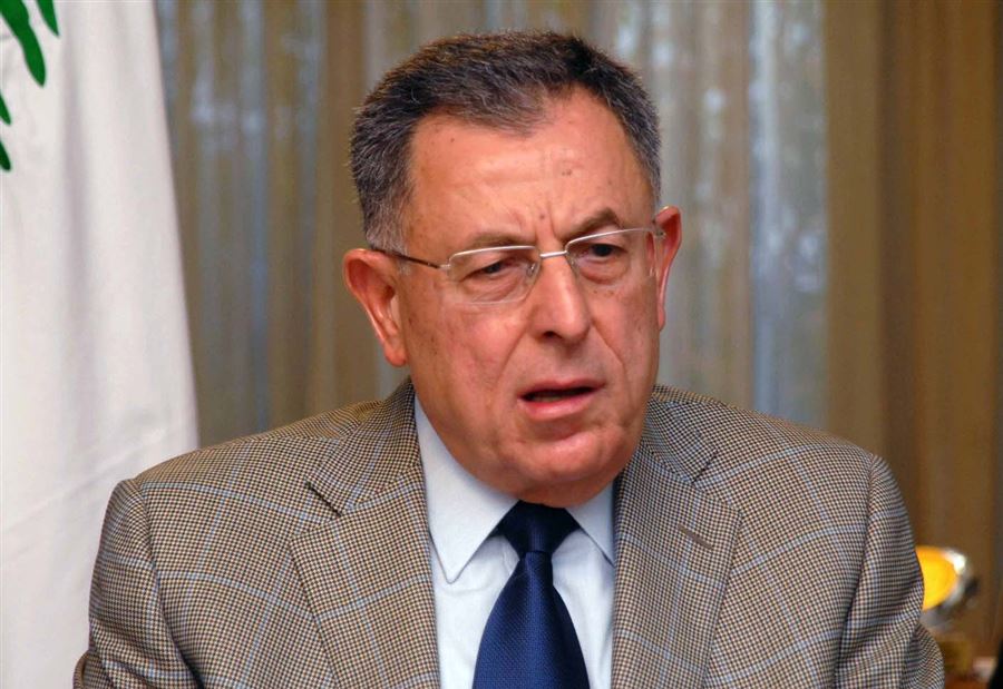 السنيورة : التطرف يواجه بالتصدي