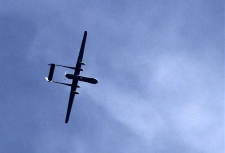 داخل الأراضي اللبنانية... مسيّرة إسرائيليّة تلاحق صحفيين!