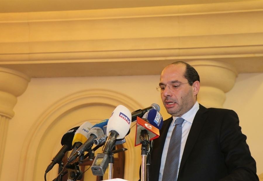 مراد يناشد وزارة الطاقة.. لتغطية تقص المازوت في البقاع مراد يناشد وزارة الطاقة.. لتغطية تقص المازوت في البقاع