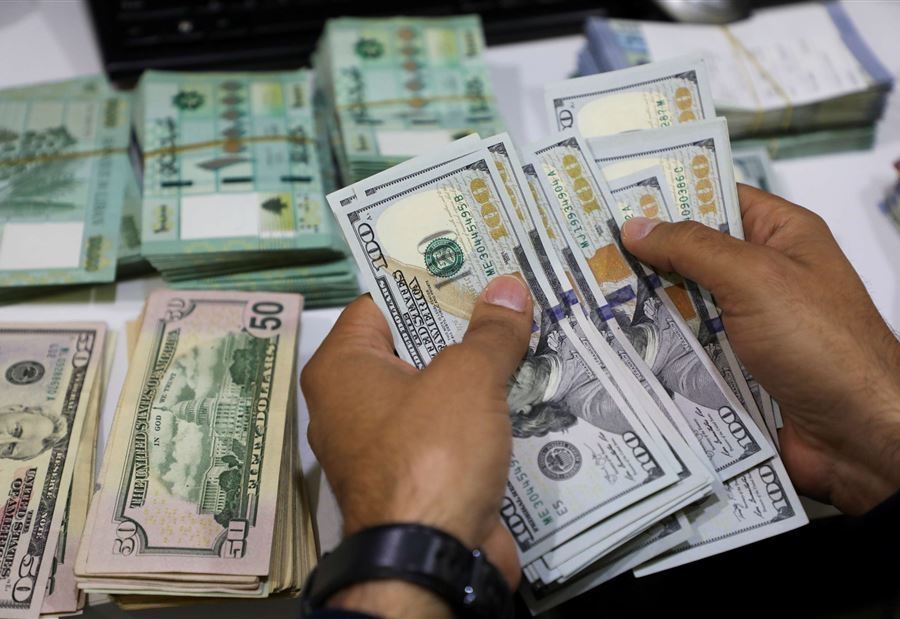 لأوّل مرة... رقمٌ "قياسي" جديد لدولار السوق السوداء! 