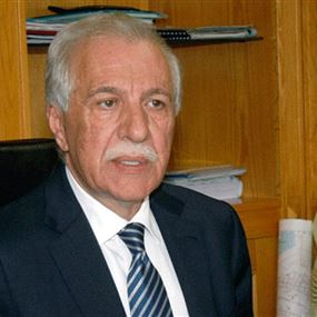 زعيتر: افتتاح معبر نصيب الحدودي سيعيد تنشيط القطاع الزراعي زعيتر: افتتاح معبر نصيب الحدودي سيعيد تنشيط القطاع الزراعي