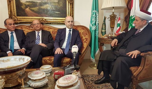 الشعار: لإنشاء مستشفى حكومي