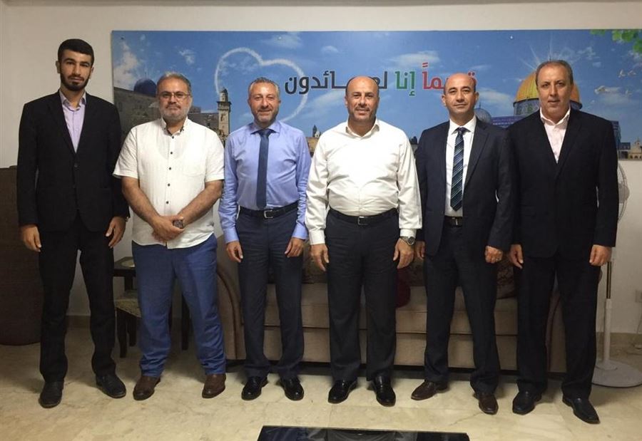 اجراءات "العمل" بين حماس و"الوطني الحر"